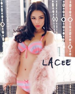 欧美自偷自拍